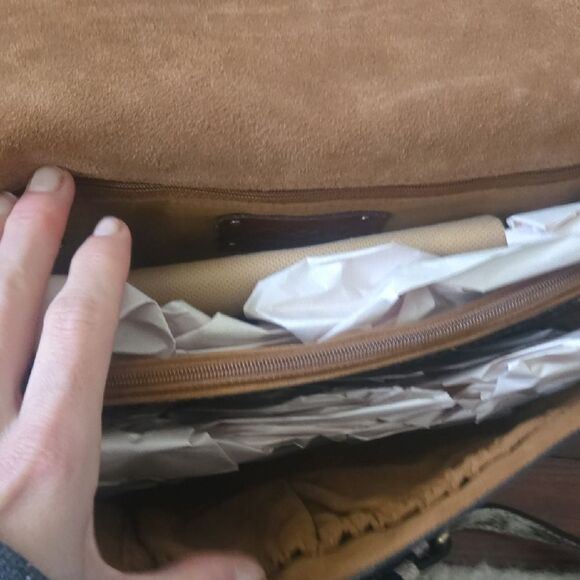 Patricia Nash Brown and Cream Crossbody Bag with Art Nouveau Design - Picture 5 of 6